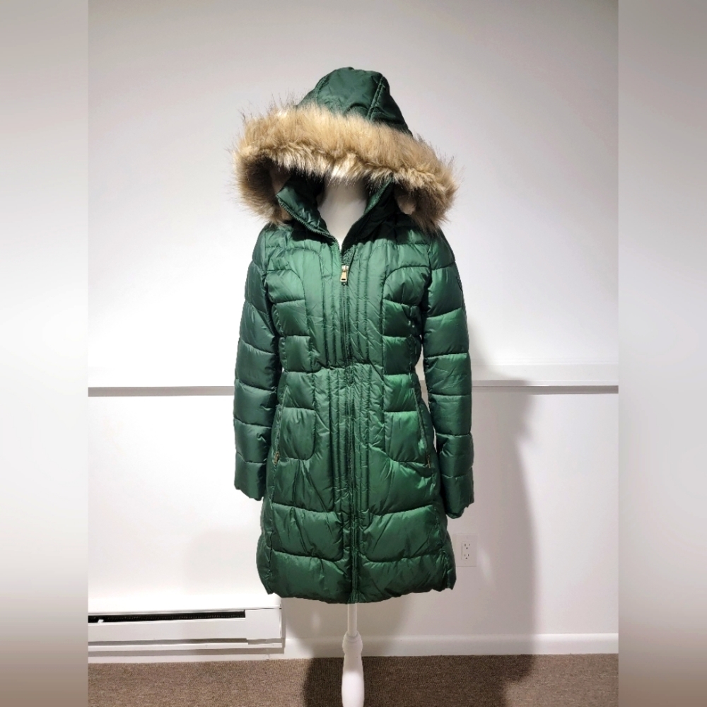 Larry Levine Green Puffer Jacket with Fur-Trimmed Hood